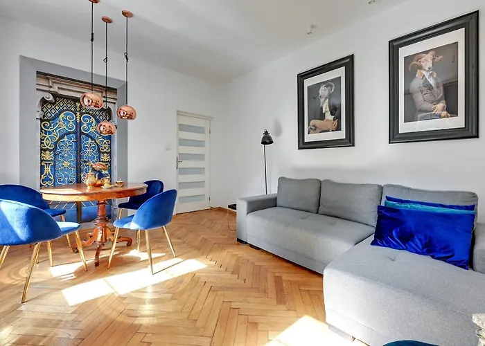 Gedanum Old Town Center St.marry Church